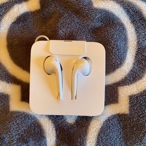 Apple headphones